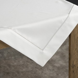 Eurofirany OBRUS MADELE 85 X 85 CM Biało srebrny