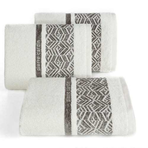 9dcca8329e4e45afa7c1ba686483a0d1