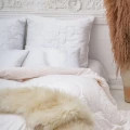 AMZ MERINO WOOL Poduszka Pikowana